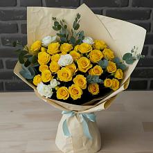 Букет цветов из:  Розы в Малой Пурге