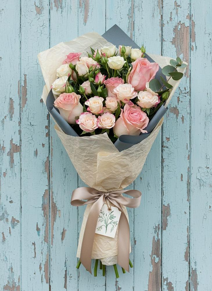 Букет цветов из: Розы в Малой Пурге