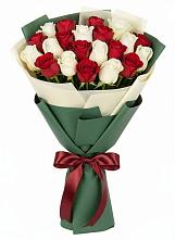 Букет Микс из красных и белых роз #REPLACE_PRED# Малой Пурге