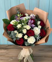 Букет цветов из:  Розы и Альстромерии в Малой Пурге