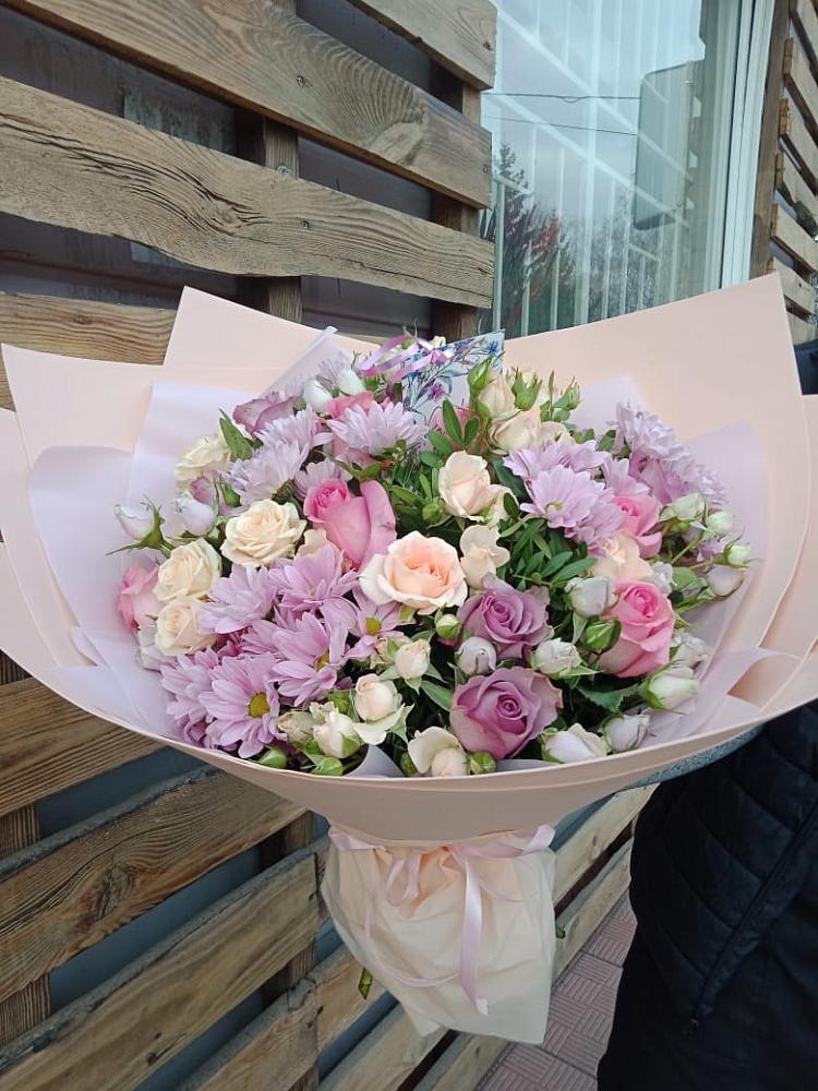 Букет цветов из: Розы и Хризантемы в Малой Пурге