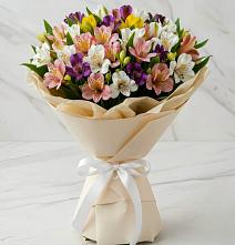 Букет цветов из:  Альстромерии в Малой Пурге