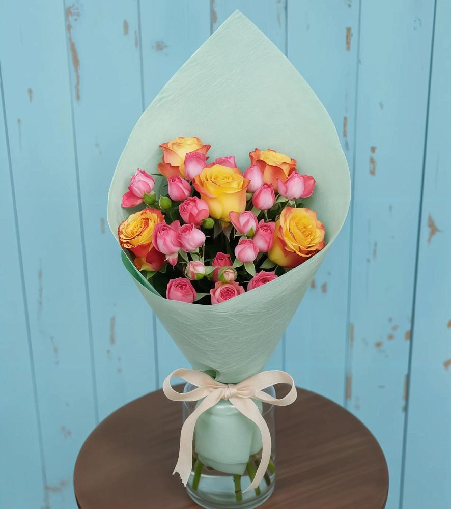 Букет цветов из: Розы в Малой Пурге