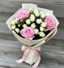 Букет цветов из:  Розы в Малой Пурге