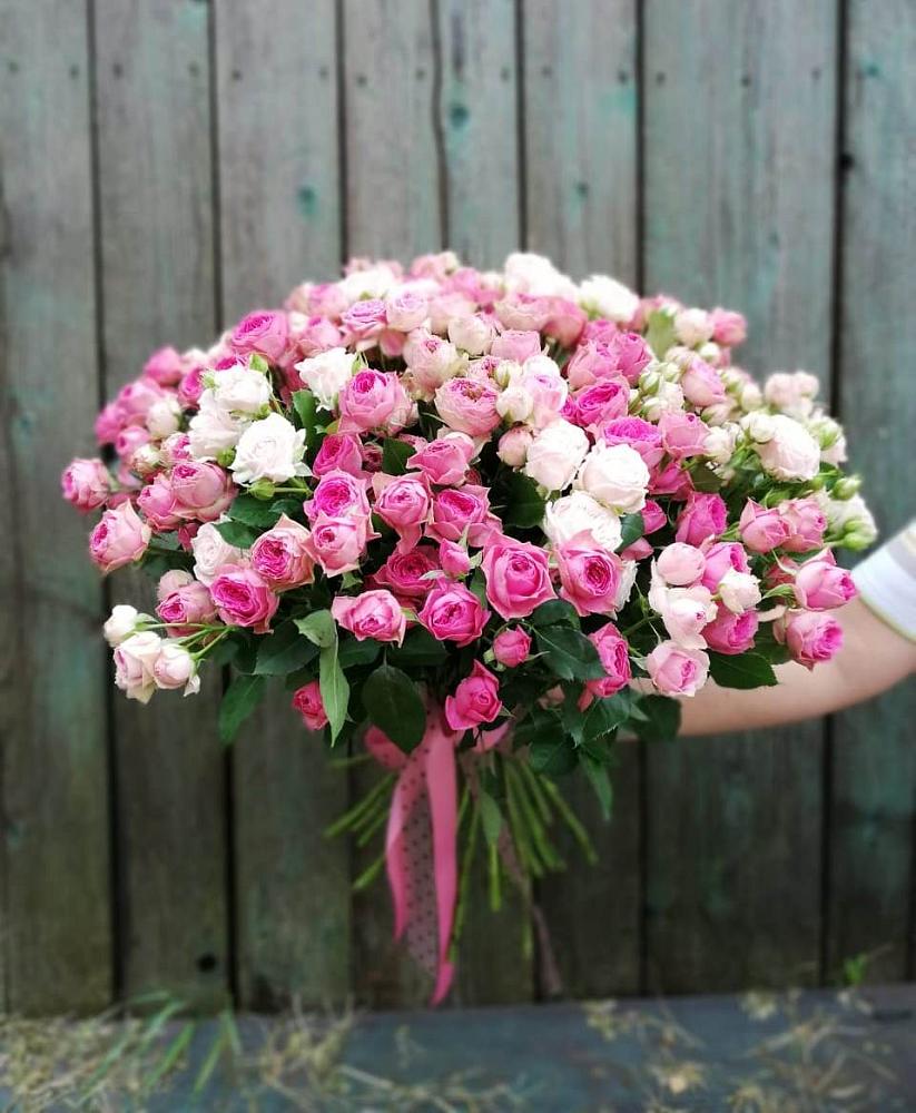 Букет Розовые кустовые розы Натали и Лав Лидия в Малой Пурге