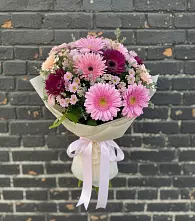 Букет цветов из:  Герберы и Хризантемы #REPLACE_PRED# Малой Пурге