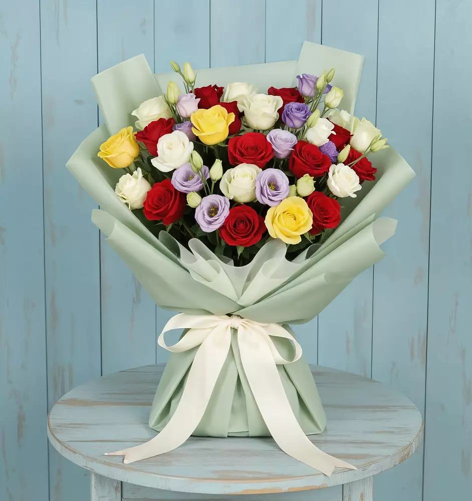 Букет цветов из: Розы в Малой Пурге