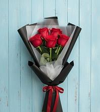 Букет цветов из:  Розы #REPLACE_PRED# Малой Пурге