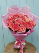 Букет 15 Розовых роз Равель в Малой Пурге