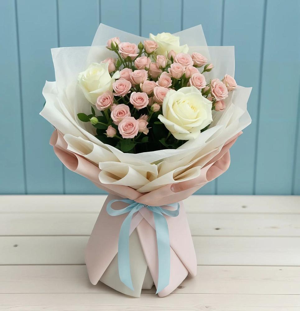 Букет цветов из: Розы в Малой Пурге