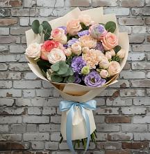 Букет цветов из:  Розы, Лизиантусы и Гвоздики в Малой Пурге
