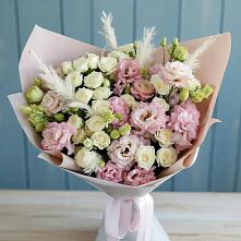 Букет цветов из:  Альстромерии и Розы #REPLACE_PRED# Малой Пурге