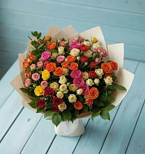 Букет Микс из разноцветных кустовых роз в Малой Пурге