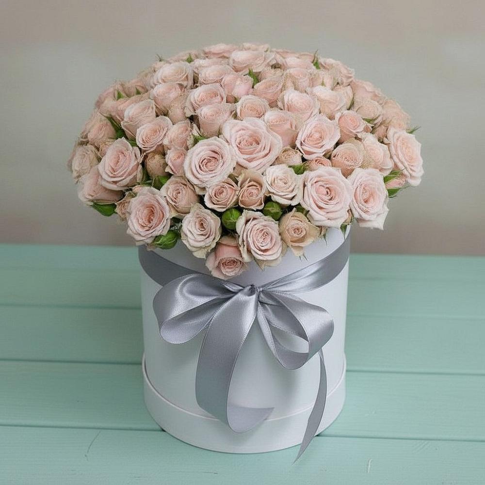 Цветочная композиция из Розы в шляпной коробке в Малой Пурге